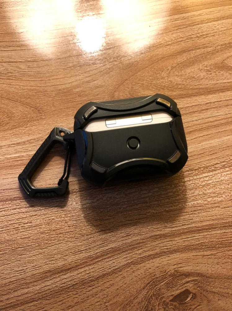 AirPods Pro Case Cyber Armor Tough Case Magsafe compatible Magnetically Locking Lid by ESR -  Black - Customer Photo From Adil Sarwar
