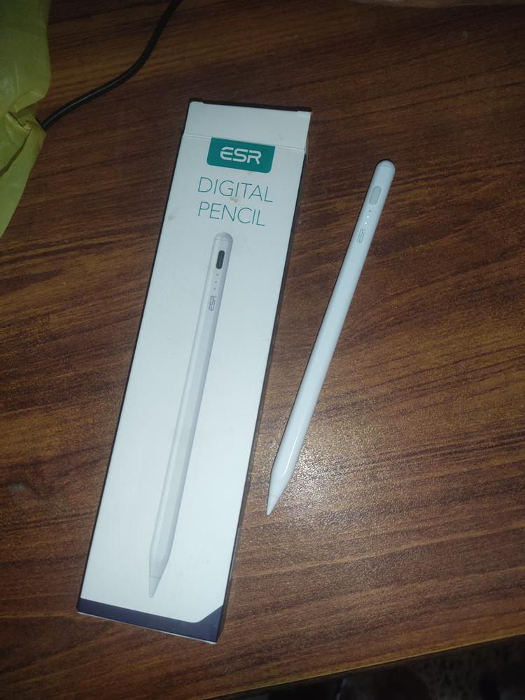 ESR Stylus Pen for iPad, Touch Screen Stylus, Tilt Sensitivity, Magnetic Attachment, Palm Rejection, Active Pen for iPad 9/8/7/6, iPad Pro 11, iPad Pro 12.9, iPad Mini 6/5, and iPad Air 5/4/3, White - Customer Photo From Sajjad 