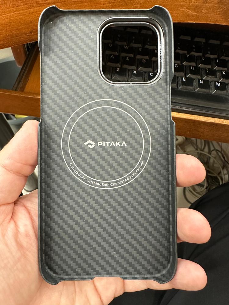 iPhone 14 Pro Max MagEZ Case 3 MagSafe Compatible Carbon Fiber Magnetic Case by PITAKA - Black / Grey Twill 1500D - Customer Photo From Hassan
