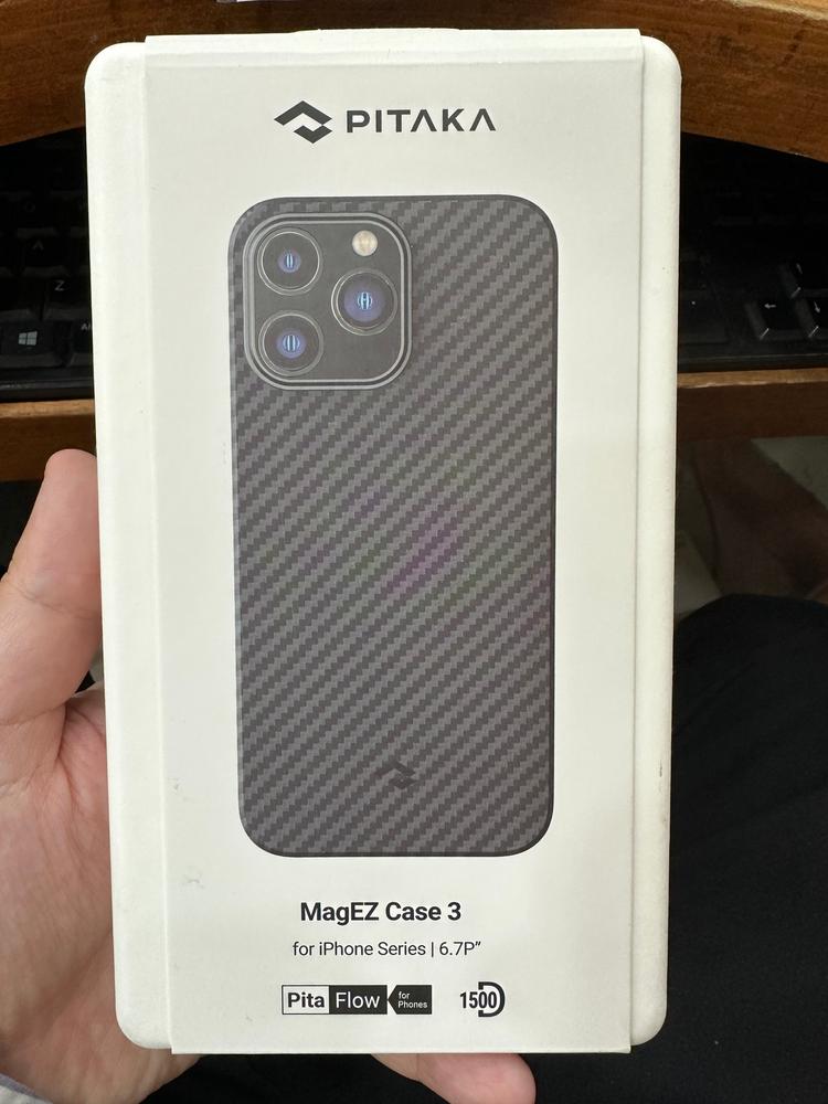 iPhone 14 Pro Max MagEZ 3 Carbon Fiber Case PITAKA - Black Twill 1500D