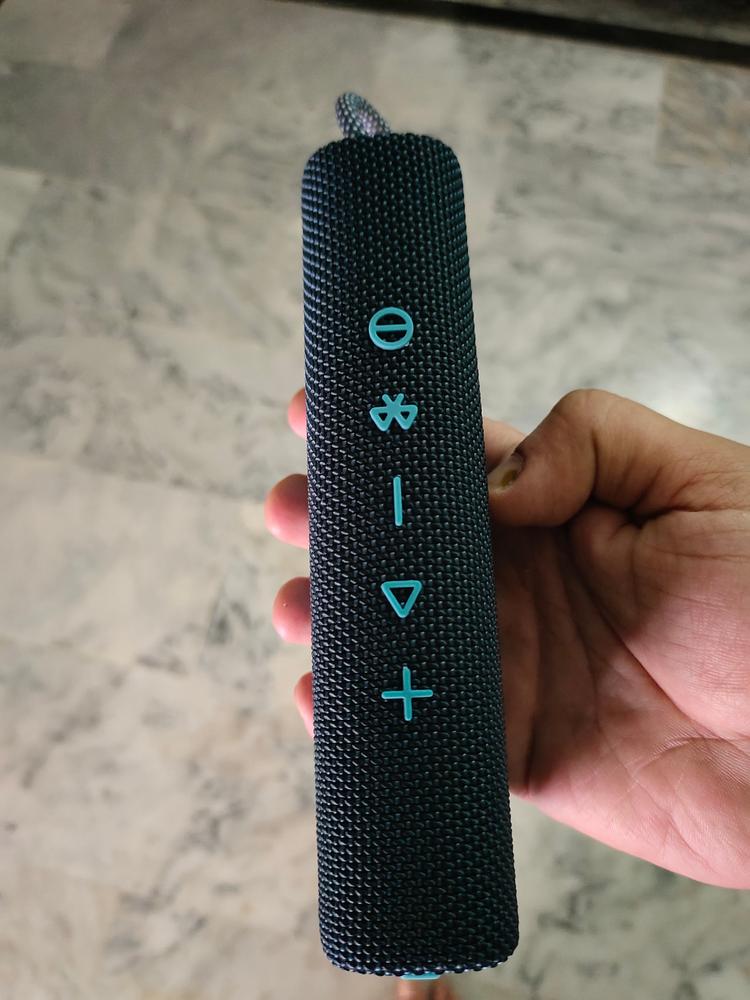 Tronsmart Trip Portable Bluetooth Speaker with 10W Output, Bluetooth 5.3, IPX7 Waterproof, 20H Playtime, Built-in Mic - Blue - Customer Photo From Aamir