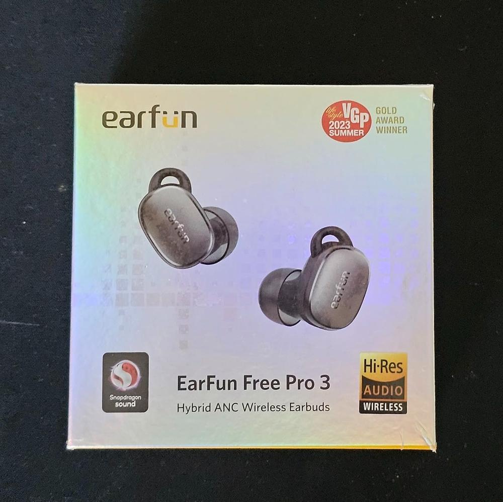 EarFun Free Pro 3 Noise Cancelling Wireless Earbuds Snapdragon Sound Qualcomm aptX� Adaptive 6 Mics ENC Bluetooth 5.3 Earbuds Multipoint Connection Customizable EQ App Cozy Fit Wireless Charge � Blue - Customer Photo From Amazon Imports