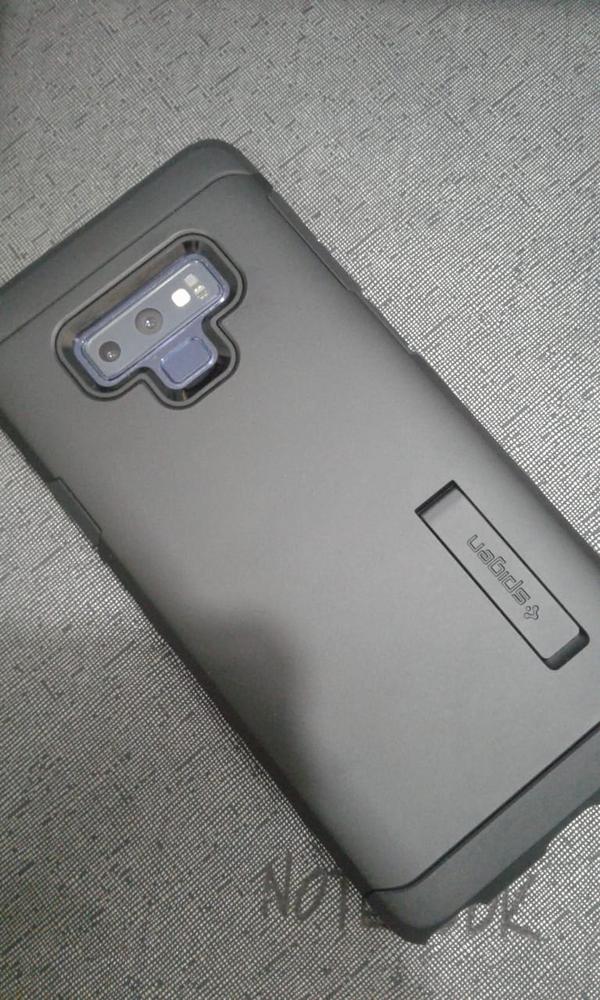 Samsung Galaxy Note 9  Spigen Original Tough Armor Dual Layer Case - Black - Customer Photo From shehzad aslam