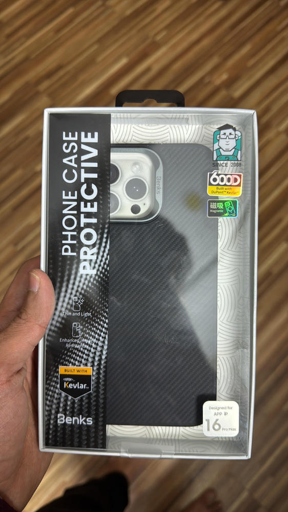 iPhone 16 Pro Benks Magnetic ArmorPro Kevlar Case (600D/Black/Metal Frame) - 6948005904999 - Customer Photo From Ahmed Baig