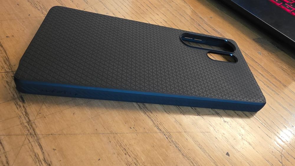 Samsung Galaxy S25 Ultra Liquid Air Case By Spigen - ACS08953 - Matte Black - Customer Photo From Musleh ud Din Ahmed Khan