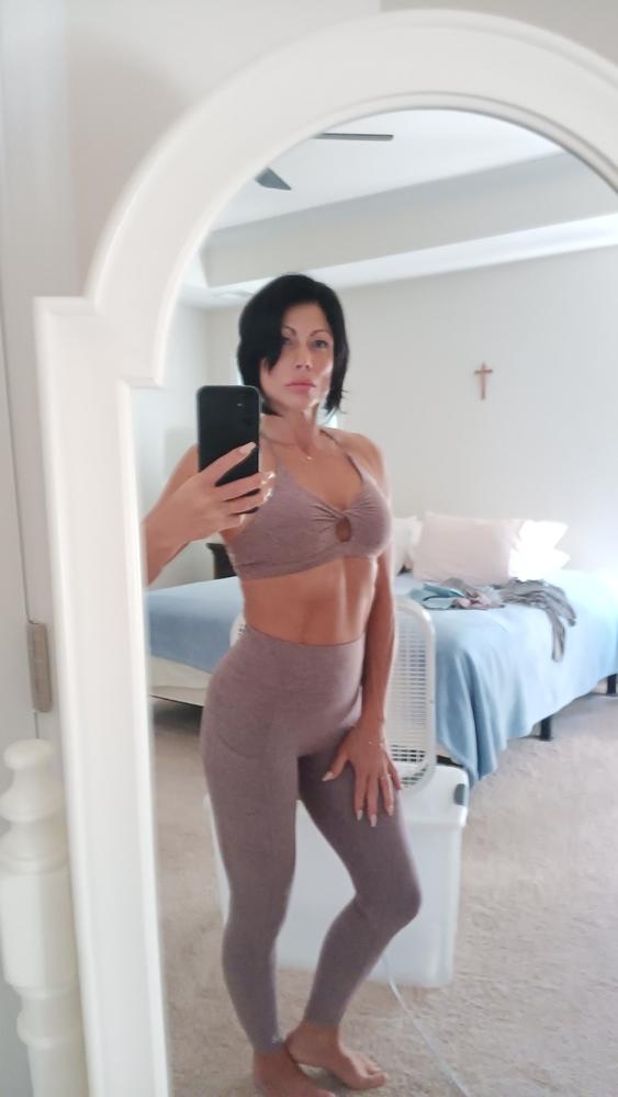 Curves Leggings - Customer Photo From charmaine wolfe