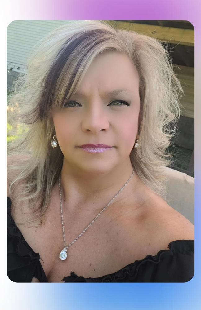 Self-Tanning Mousse + Exfoliating Scrub + Mitts - Customer Photo From Darlene Gates