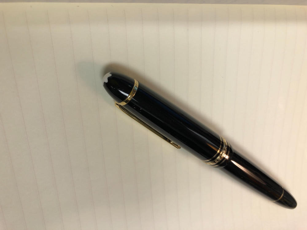 Montblanc Meisterstuck Fountain Pen - Black - Gold Trim - LeGrand - 14