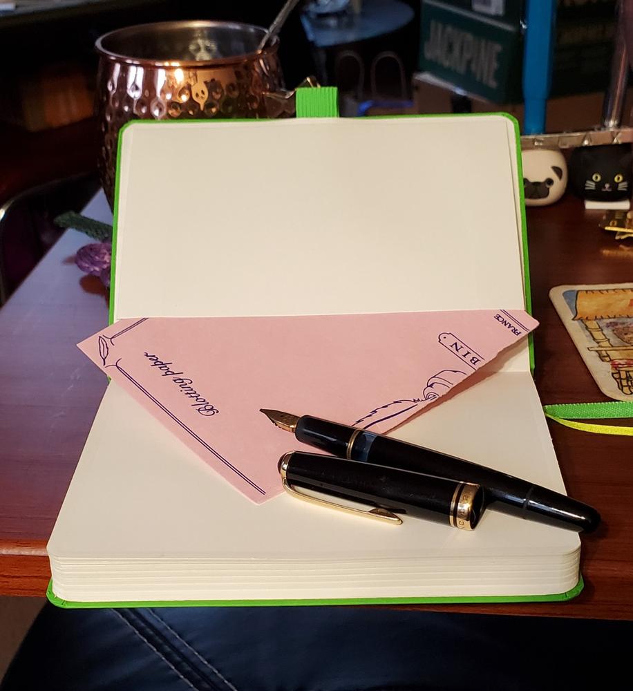How To Use Fountain Pen Blotting Paper