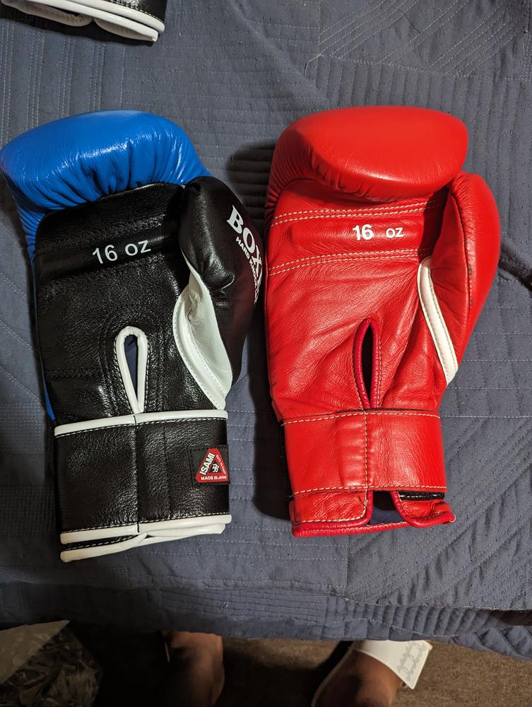 Isami Boxing Sparring Gloves - Customer Photo From Melvin V.