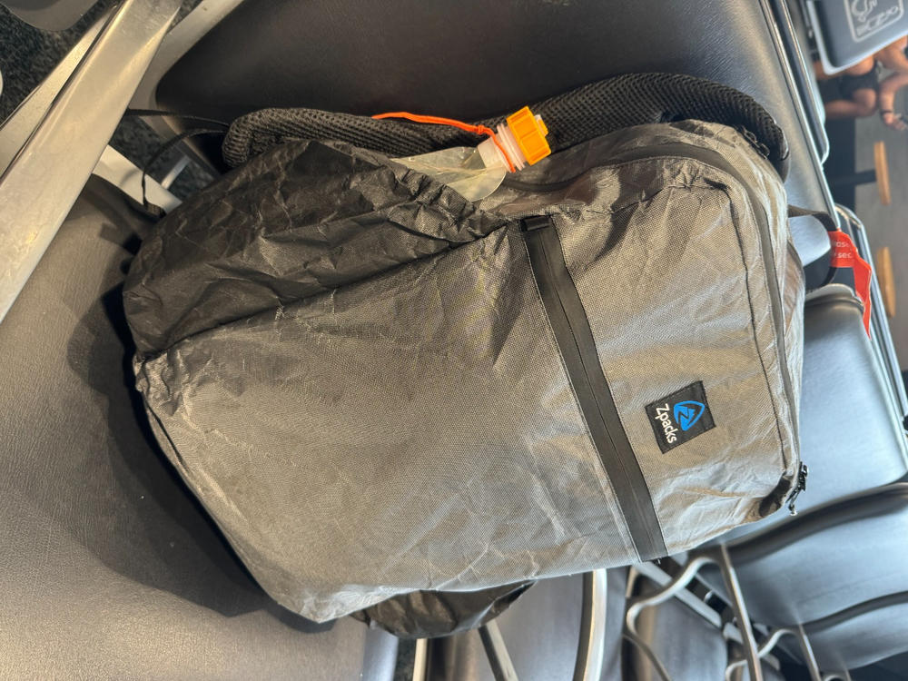 Bagger Ultra 25L Backpack - UL Frameless Hiking Daypack | Zpacks