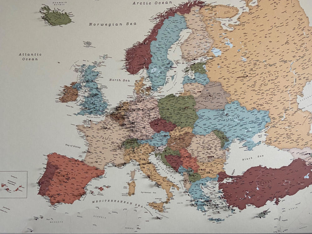 Europe Push Pin Map – Colorful (Detailed) - Customer Photo From Patrick van der Ploeg