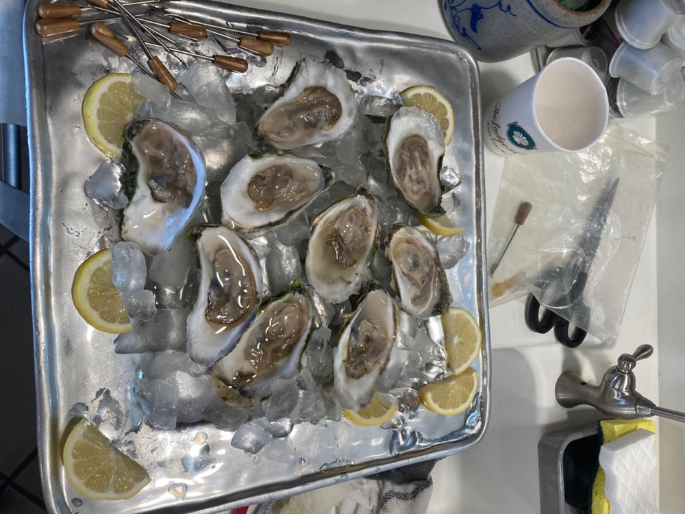 12 Fresh Maine Oysters - Customer Photo From Karen Warner