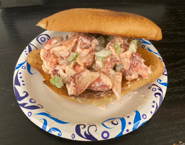 Best Maine Lobster Rolls Delivered | Shipped Nationwide – Get Maine Lobster