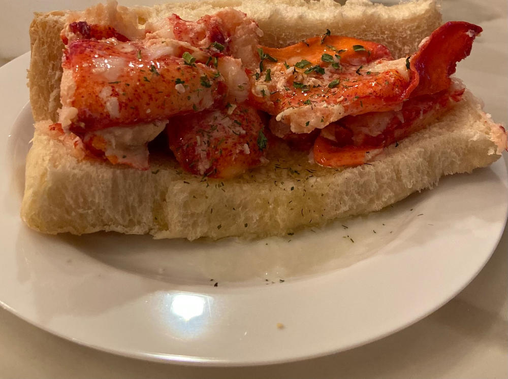 Special Maine Lobster Roll Kit For 8 - Customer Photo From Robert Martin