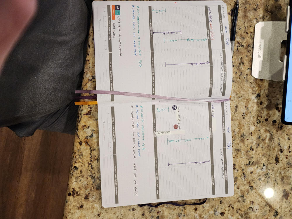 Planner Daily PRO - Beat Procrastination & Achieve Your Goals - Customer Photo From Jason Rosson