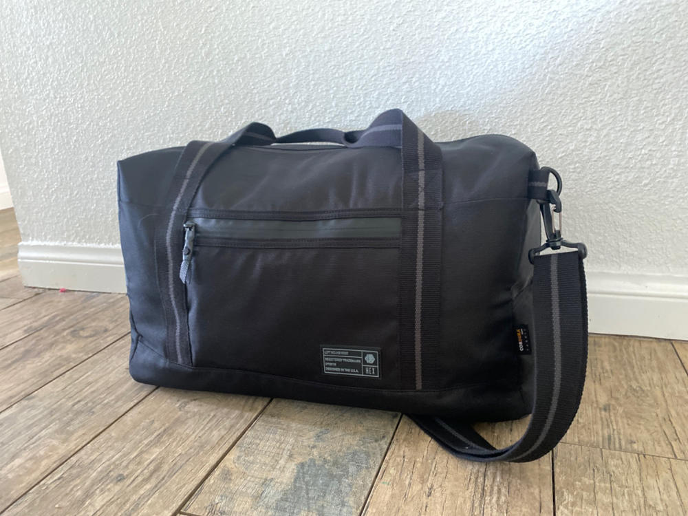 Evolve Duffel Eco Black - Customer Photo From Robert Valdivia