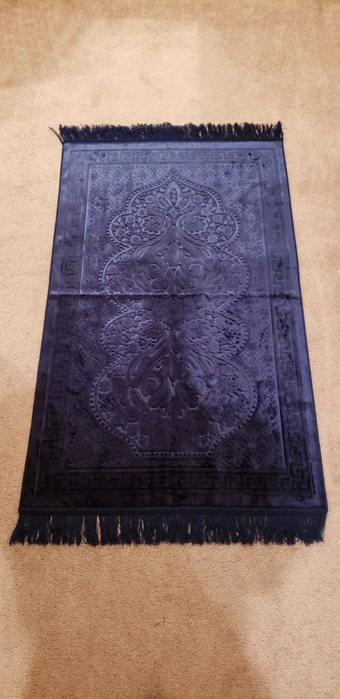 Luxury Velvet Islamic Prayer Rug Paisley Navy Blue - Customer Photo From April Kimmons 