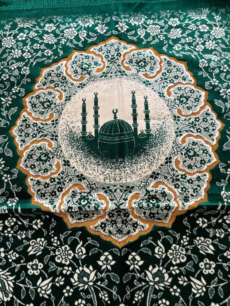 Plush Velvet Islamic Prayer Rug - Floral Mosque Green - Customer Photo From Yasmeen