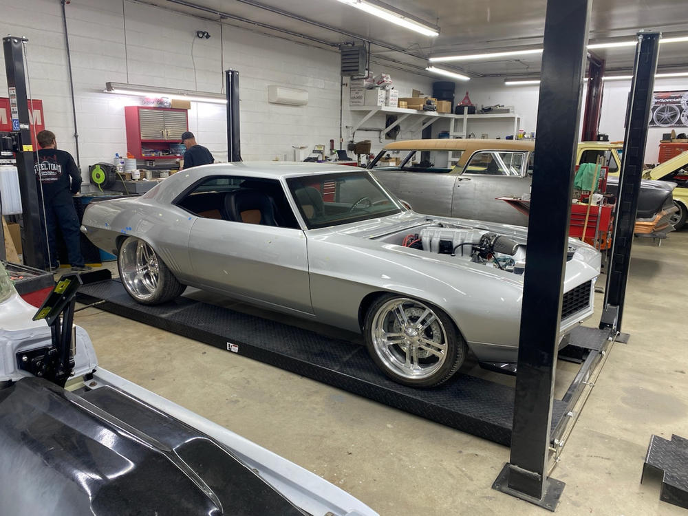 Weld Racing V-Series 1-Piece 15x3.5 / Strange Spindle MT / 1.75in. BS Black Drag Wheel - Non-Beadlock #84B-15001 - Customer Photo From Timothy A.