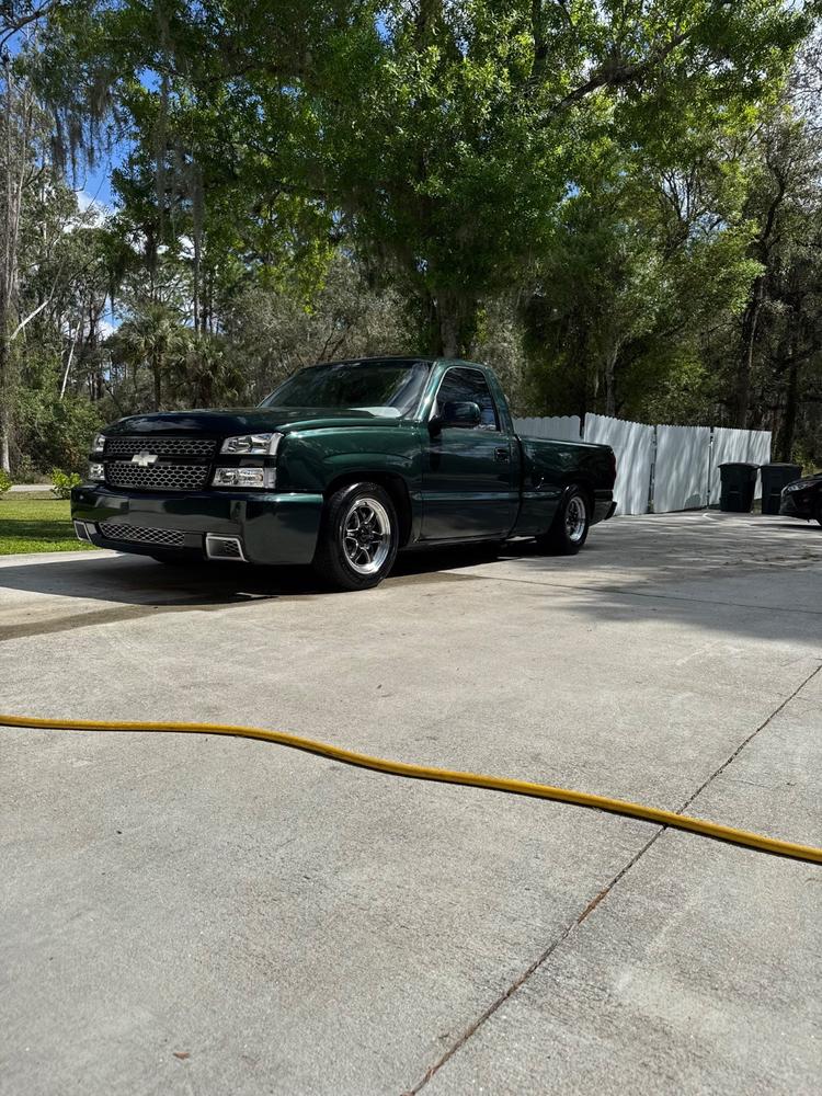 WELD Ventura 6 Drag Gloss Black Wheel with Milled Spokes 17x7 | 6x139.7 BC (6x5.5) | +0 Offset | 4.00 Backspacing - S15677084P00 - Customer Photo From Rogelio Torres