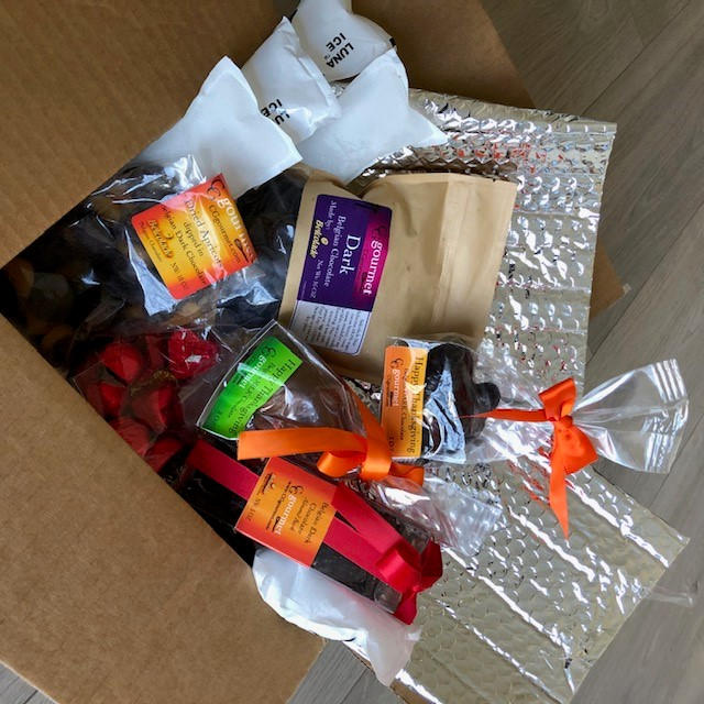 Gift Bag of Belgian Dark Chocolate Dipped Dried Apricots, 10 OZ - Customer Photo From Janet Y.