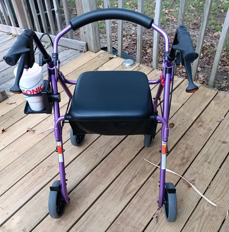 Nova Medical Universal Foldable Cup Holder for Mobility Aids - Customer Photo From Gloria Eslick