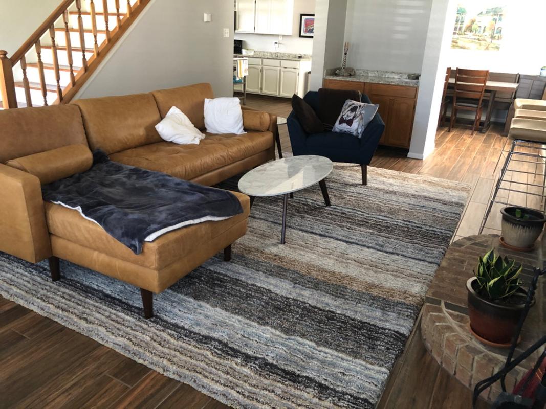 Napa Right Sectional Sofa With Mahogany Legs Poly And Bark Poly & Bark