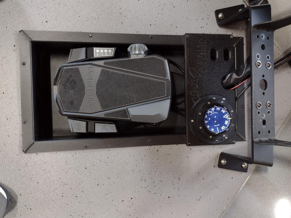 船舶用ルートコンパス リッチー RU90 Voyager Sailboat Racing Flush Mount (RU-90) - Ritchie Navigation