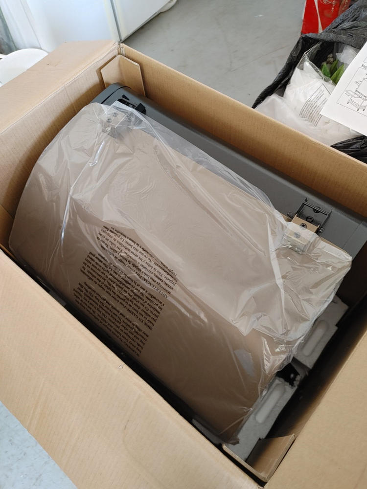 1000D Pellet Grill with Ash Cleanout System - Z Grills