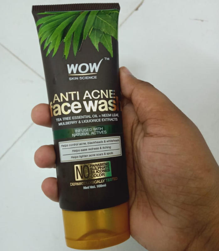 WOW Skin Science Anti Acne Face Wash Oil Free No Parabens, Sulphat