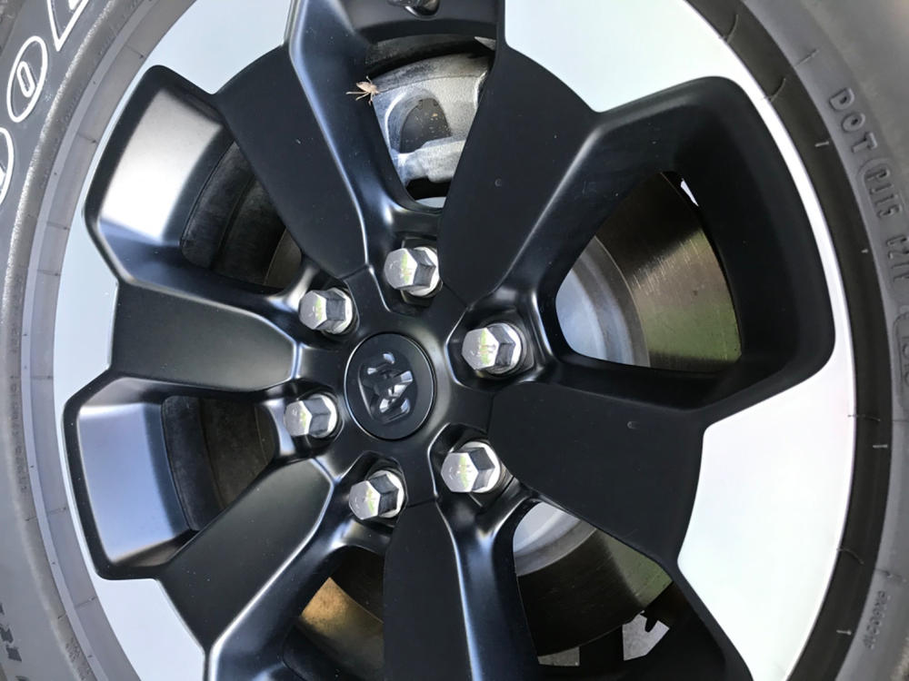  Ethos Wheel Cleaner - Car Wheel Cleaner Spray - Brake Dust,  Iron Remover - Color Change Technology - Professional Strength Formula (16  Oz) : Automotive