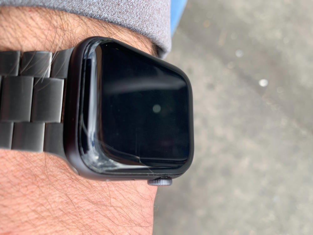 NanoArmour Apple Watch Screen Protector Series 5 - Customer Photo From Christopher Palmeri