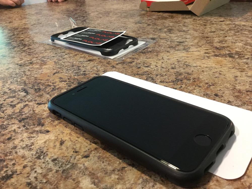 NanoArmour Best iPhone SE (2020) Screen Protector - Customer Photo From Alex M.