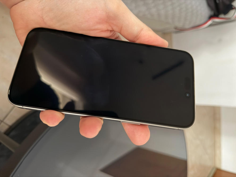 NanoArmour ONETIME PRO Anti Reflective PolarSpectra Infinity Edge – iPhone 17 Series - Customer Photo From Stelios Taxiarchiotis