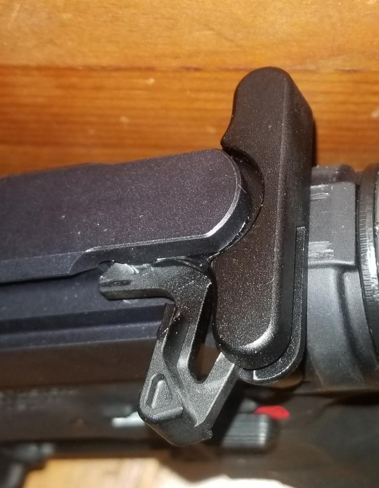 APOC Armory Extended Latch Charging Handle - Single - Customer Photo From Synth H.