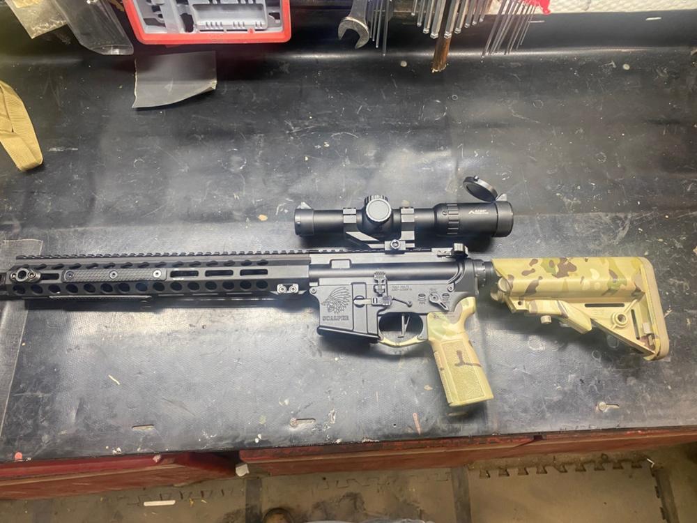 Forward Controls Design RHF AR-15 Free Float M-LOK Handguard - 13.7" - Customer Photo From Dillon Terry