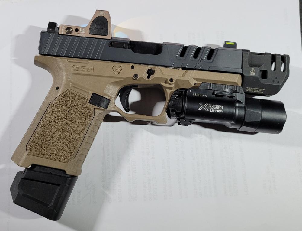 Surefire X300U-A Ultra Weapon Light - Black - Customer Photo From Albert Solis