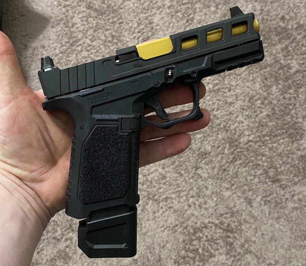 Strike Industries Glock 19 Magazine Plate - Customer Photo From Seth Strasburg