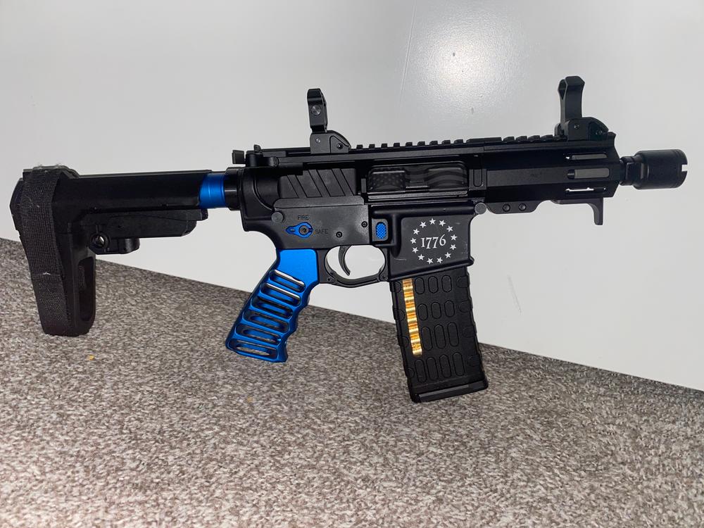 NBS AR-15/10 M-LOK Handstop - Customer Photo From SlantedEyesPatriot 