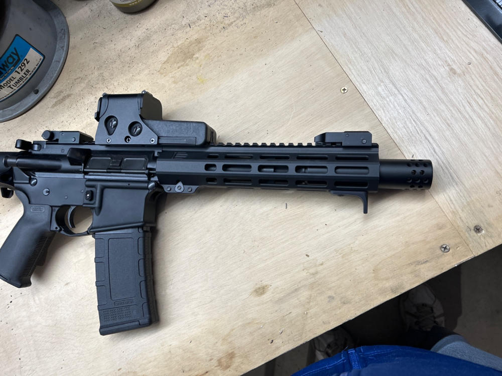 NBS AR-15/10 M-LOK Handstop - Customer Photo From Richard Hayden