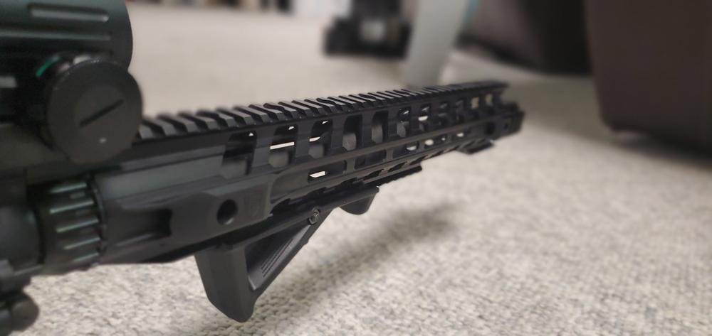 Fortis Night Rail 5.56 M-LOK Handguard - Black - 16" - Customer Photo From Neelay Pandya