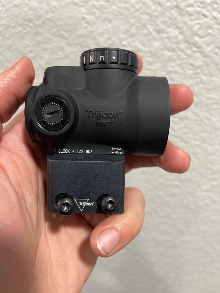 Trijicon MRO 2.0 MOA Green Dot - Lower 1/3 Cowitness Mount - Customer Photo From markus cendejas