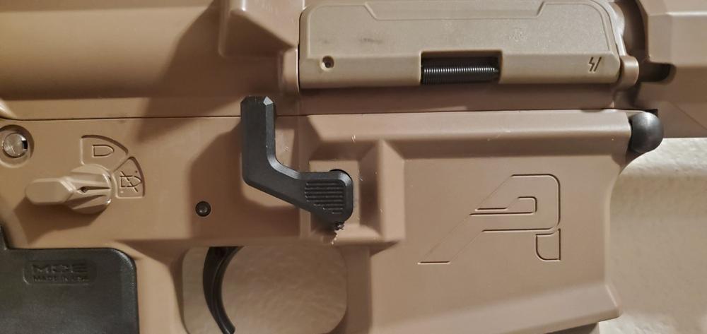 AR MAGLOCK AR-15 Gen 4 Fixed Magazine Lock and Release Solution without Takedown Pin - Customer Photo From Mariano Cruz