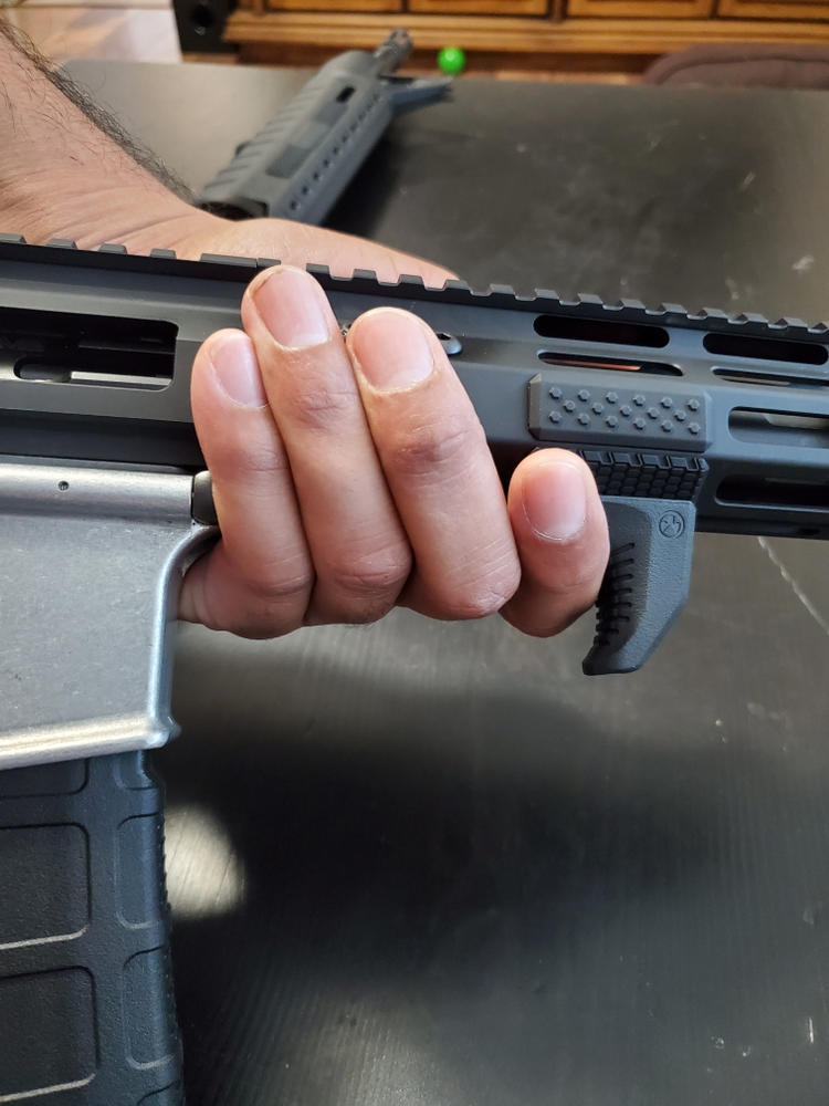 Magpul M-LOK Hand Stop Kit - Grey - Customer Photo From Vicente Sanchez