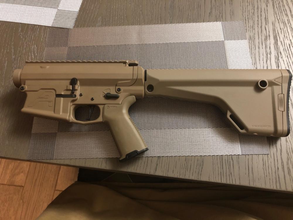 Magpul MOE Rifle Stock - FDE - Customer Photo From Edgar Jimenez