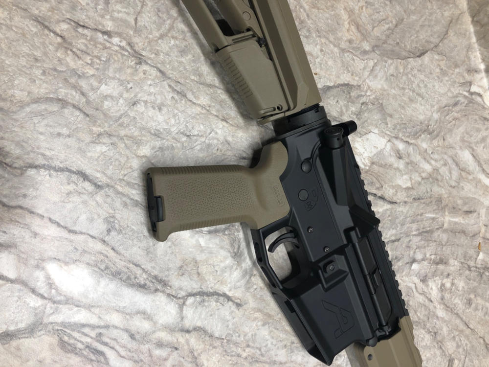 Magpul MOE-K2 Grip - FDE - Customer Photo From Chris Goodwin