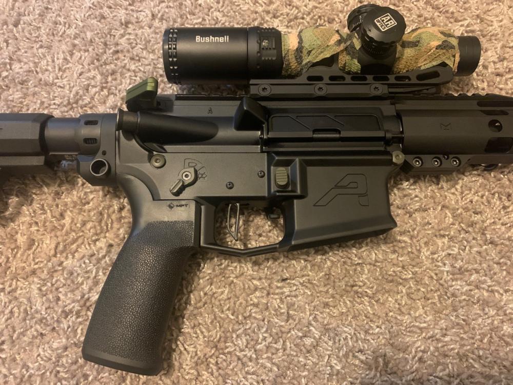 MFT ENGAGE Pistol Grip Gen 2 - Black - Customer Photo From jaspher lucero