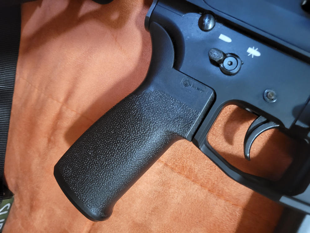 MFT ENGAGE Pistol Grip Gen 2 - Black - Customer Photo From Diego Serrano