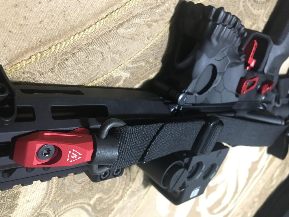 Strike Industries LINK Angled QD Mount - Red - Customer Photo From Eddie Linares